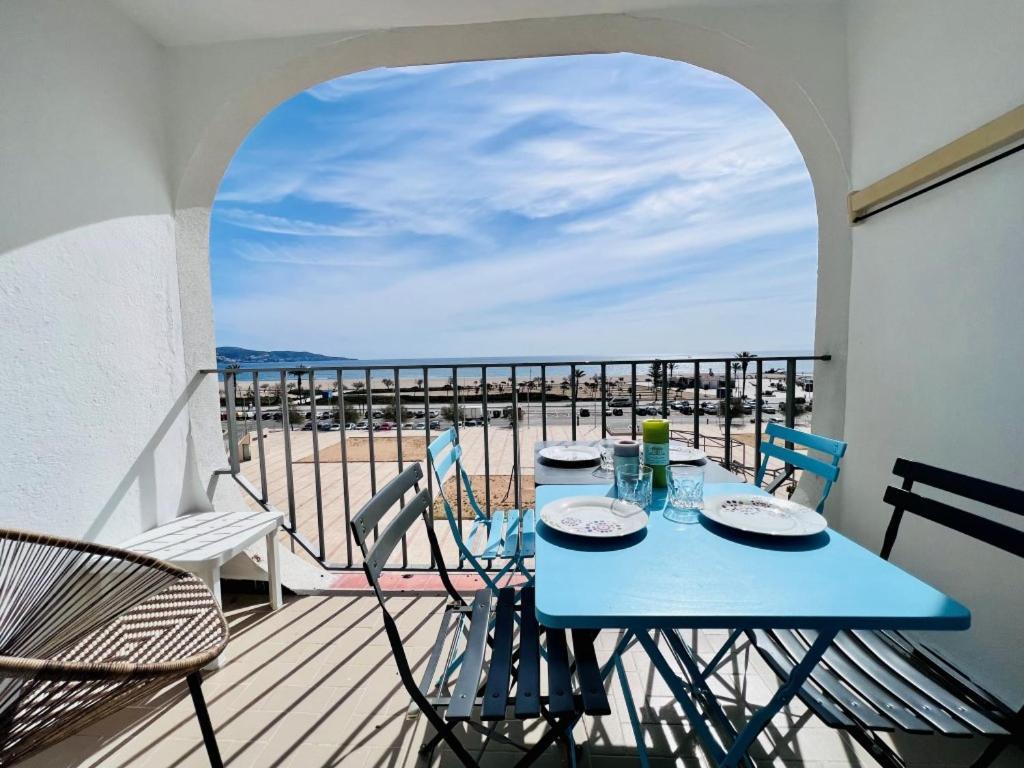 Sylvia 4A - Estudio En Primera Linea De Mar - Centrico - Terraza Vista Mar - Playa - Wifi Apartment Empuriabrava Exterior photo